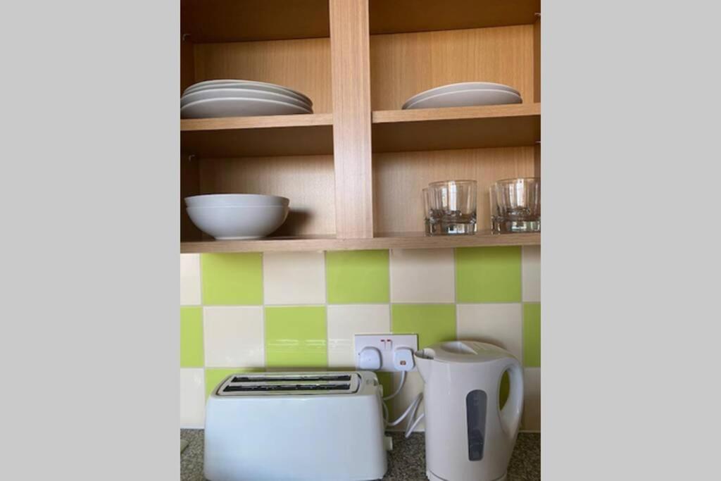 3 Bed Contemporary Crewe Apartment Zewnętrze zdjęcie